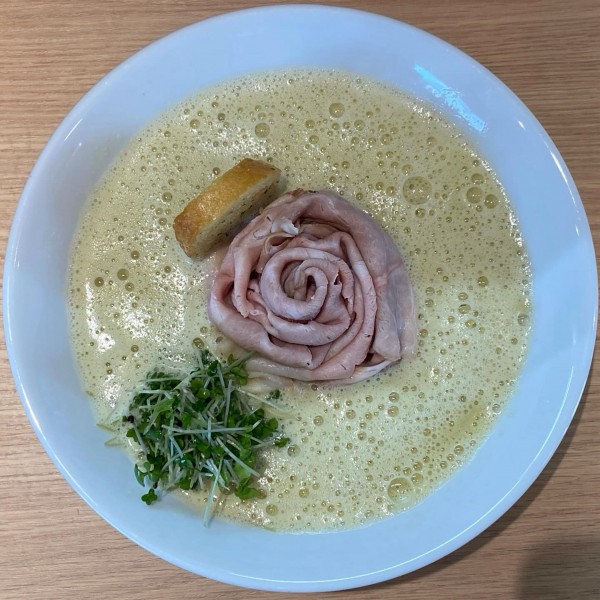 「あさりカルボ ¥1,100 牡蠣の和え玉（ハーフ）¥350」@La Maison du Ramen ビスクの写真