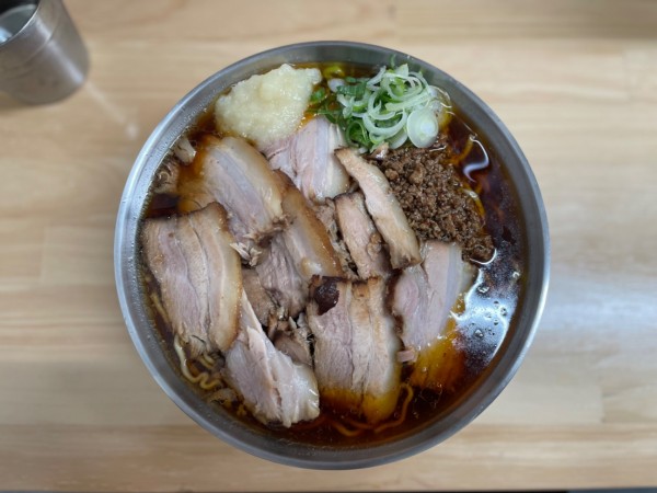 「激辛チャーシュー麺大盛 ¥1250 ニンニク ¥50」@王子金麦ラーメンの写真