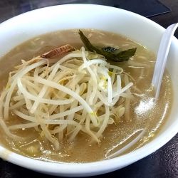 豚骨ラーメン（７２０円）