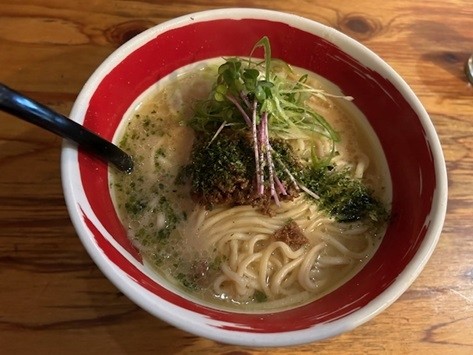 「冬麺第１弾 煮干し出汁白味噌そば  980円。」@麺場 浜虎 横浜店の写真