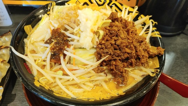 「雷二郎」@ハルピン味噌ラーメン 雷蔵 広丘駅前店の写真