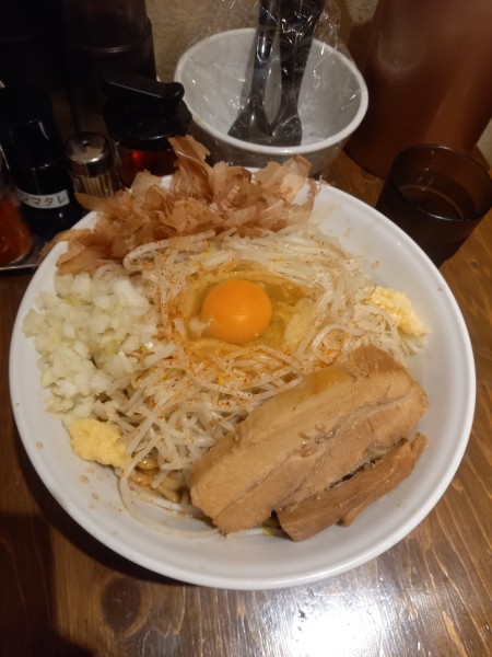 「汁なし300g￥1050」@麺屋鈴春の写真