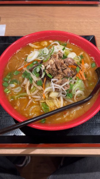 「味噌しせんラーメン900円」@らーめん しせん 薮塚店の写真