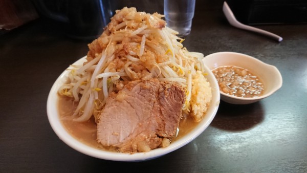 「ラーメン300ｇ」@ラーメンどでん 大宮店の写真