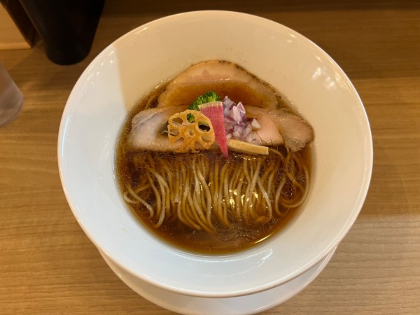 「特製中華そば（醤油）」@中華そば 麦の星の写真