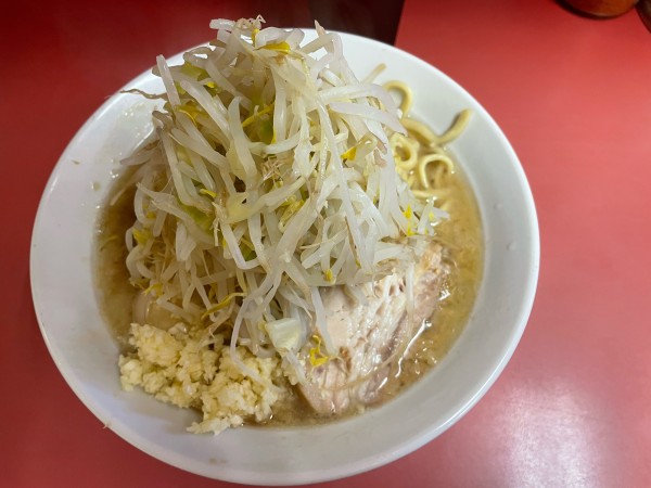 「小ラーメン豚(2枚)味玉¥1,000」@ラーメン二郎 ひばりヶ丘駅前店の写真