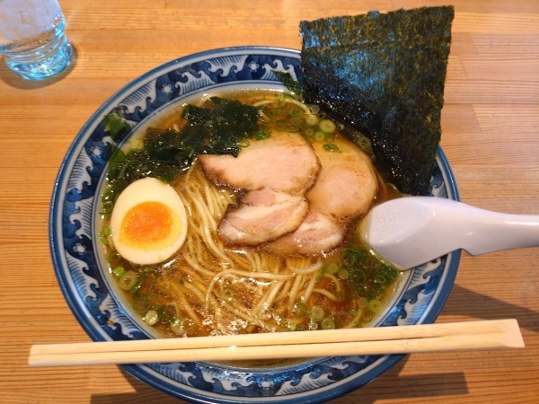「あっさり醤油ラーメン550円」@ラーメン山村 本店の写真