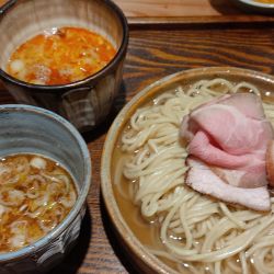 つけ汁２種つけ麺　豚骨魚介＋坦々