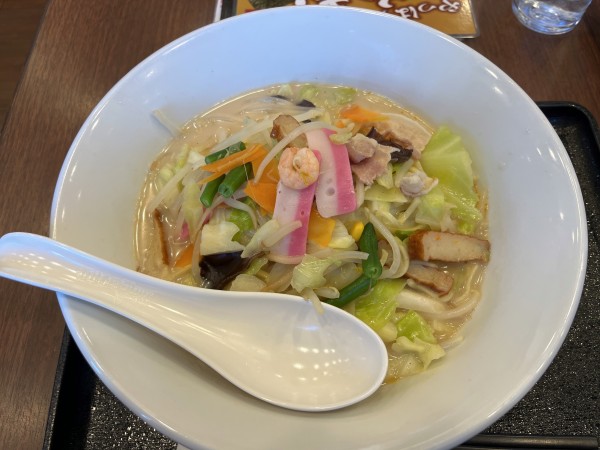 「長崎ちゃんぽん　麺2倍　820円」@長崎ちゃんぽん リンガーハット 千葉行徳店の写真