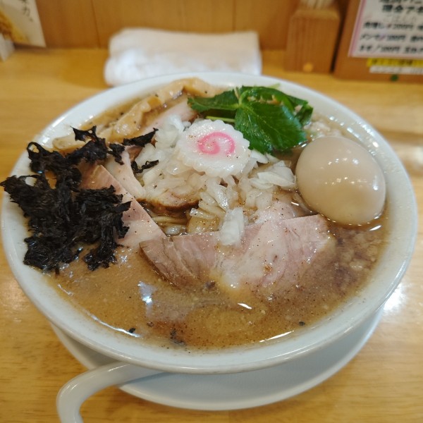 「味噌煮干特製そば」@味噌中華そばムタヒロの写真