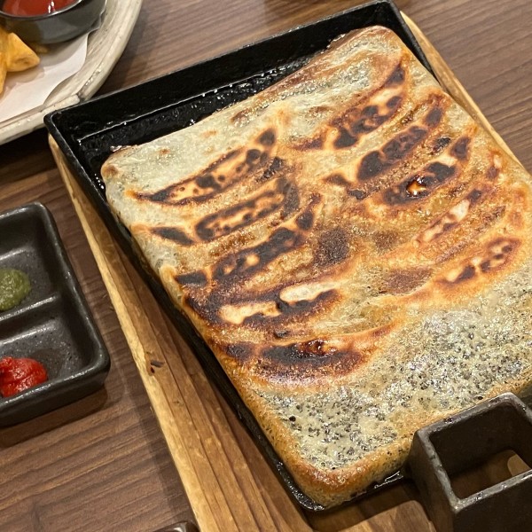 「餃子713円」@山内農場 千葉ニュータウン中央南口駅前店の写真