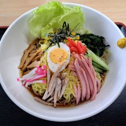 冷やし中華大盛1080円