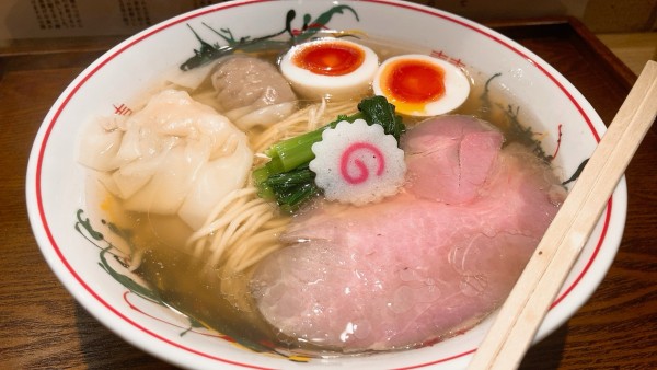 「ちょっとずつ白だしラーメン」@もちだやの写真