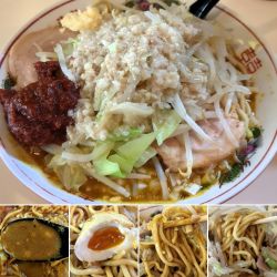 スープカレーそば+辛玉=970円