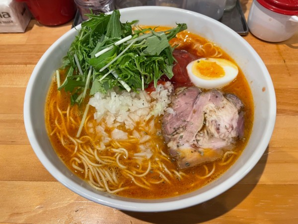 「とんこつトマト」@ラーメン 5Wの写真