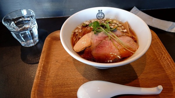 「丸鶏醤油」@麺屋 花枇の写真