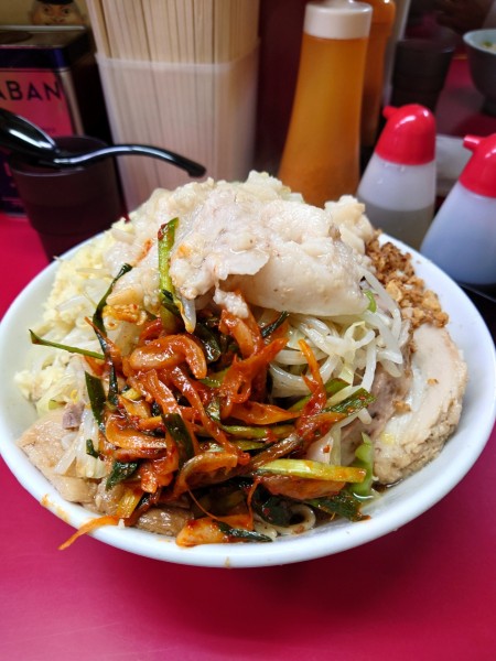 「大豚ねぎ汁なし ピリ辛ニラダレ 野菜 ニンニク アブラ」@ラーメン二郎 中山駅前店の写真