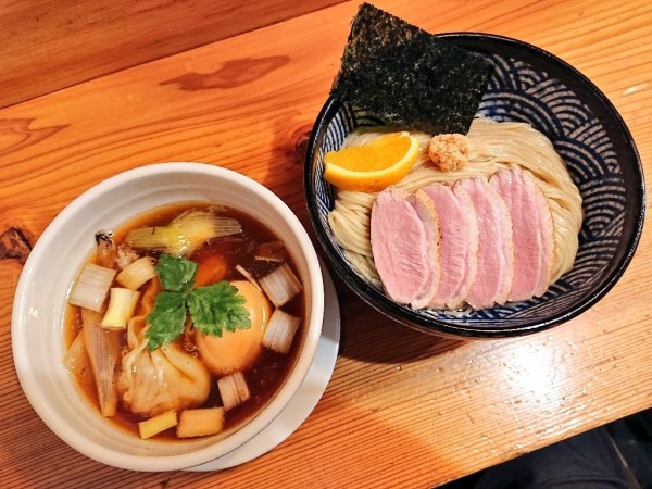 「特製鴨だし醤油つけ麺」@麺堂にしき 新宿歌舞伎町店の写真