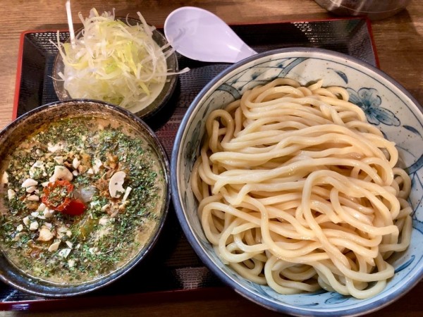 「クミン香るスパイスカレーつけそば(中盛) ＋ 白髪ねぎ」@つけそば九六 龍ケ崎店の写真