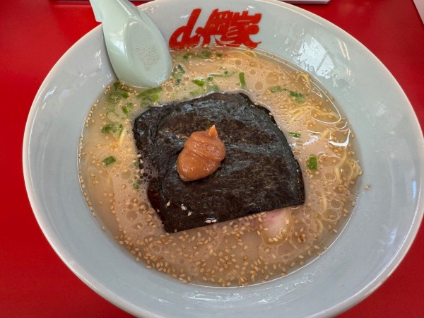 「朝ラーメン」@ラーメン山岡家 諏訪店の写真