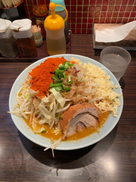 「すごい味噌ラーメン(麺250g、辛さ5)」@立川マシマシ 8号店の写真