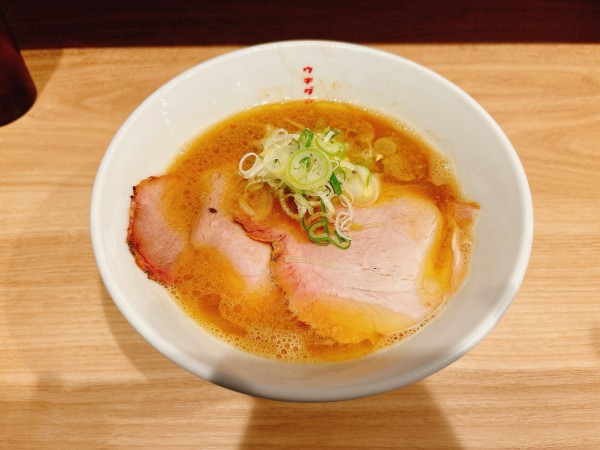 「ラーメン」@博多豚骨醤油らーめんウチダヤの写真