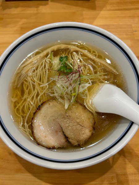「熟成拉麺塩1000円」@利尻昆布ラーメン くろおび 六本木店の写真