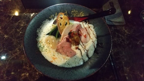 「牡蠣ラーメン豆乳入り 880円＋味玉 100円」@ただいま、変身中。の写真