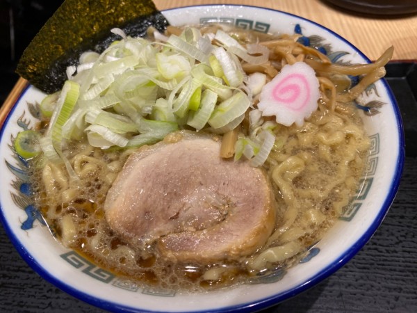 「中華そば」@舎鈴 赤坂インターシティAIR店の写真