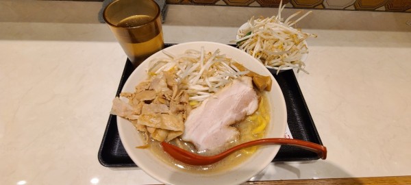 「特製味噌ラーメン」@味噌麺処 花道庵 東京ラーメンストリート店の写真