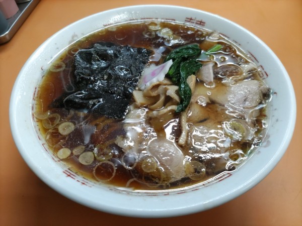 「青島ラーメン」@青島食堂 宮内駅前店の写真