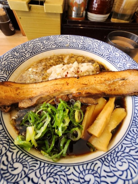 「12月限定 炙り豚バラチャーシュー麺🍜」@セアブラノ神 伏見剛力の写真