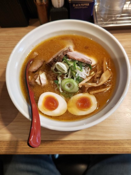 「みそ とくのせ(1,150円)」@さっぽろ羅偉伝 立川店の写真