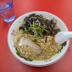 背脂醤油とんこつラーメン