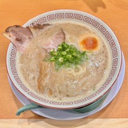 だるまらーめん（990円）