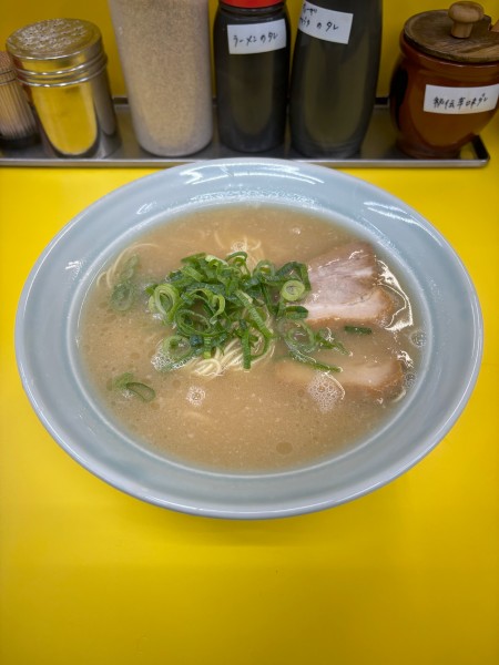 「塩とんこつラーメン」@ラーメン味心の写真