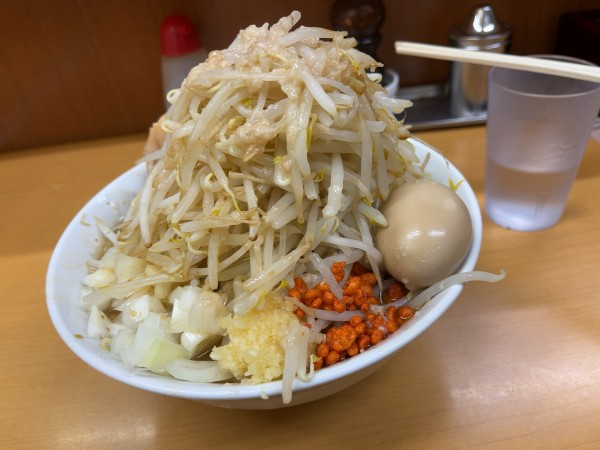 「まるとくラーメン850円」@ラーメン ○菅の写真