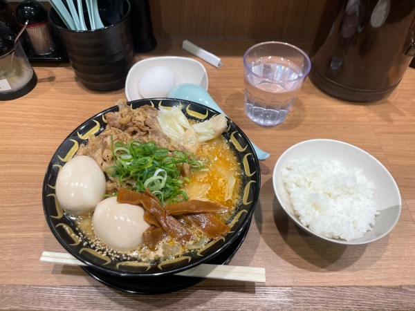「スタ味噌祝い盛りラーメン」@大阪なんば 特製味噌ラーメン わだ商店 西池袋店の写真