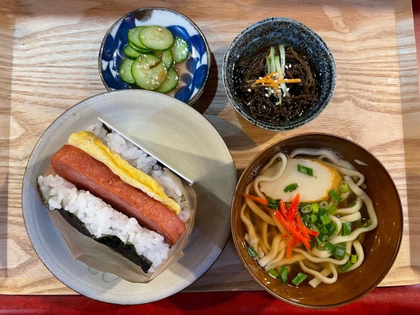 「ポークおにぎりセット」@琉球酒場 美・ちゅらの写真