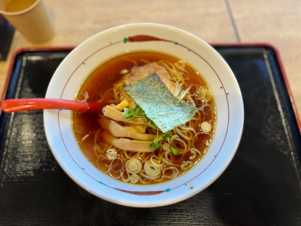 「手もみらーめん (並盛)550円」@福よし 青梅店の写真