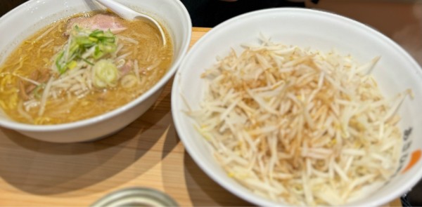 「ラーメン　もやしトッピング」@あさひ町内会の写真