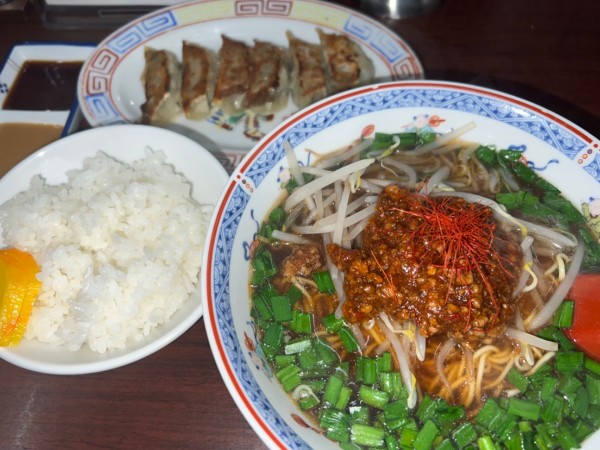 「台湾ラーメン＋ランチセットC（880＋360円）」@元祖熟成細麺 香来 中央市場店の写真