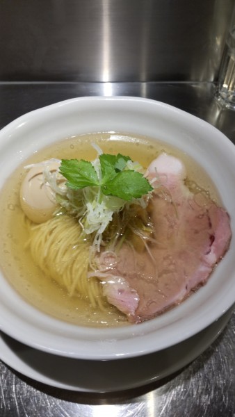 「塩そば」@成城青果の写真