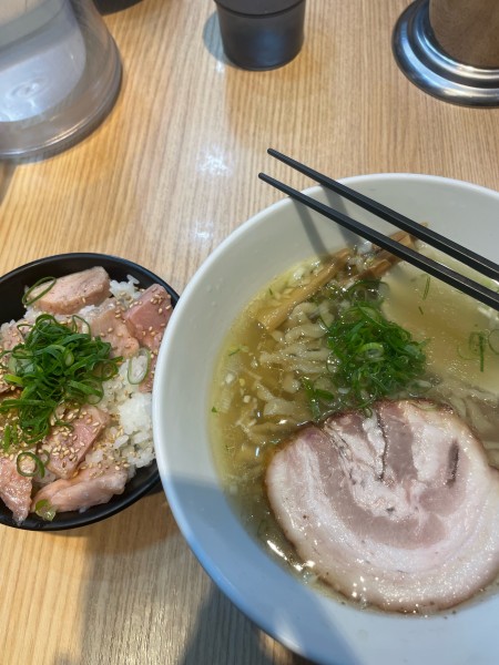 「しおらーめん　鶏御飯」@しおらーめん進化 2ndの写真