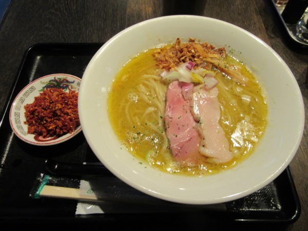 「濃厚鶏そば（１１００円）＋辛味１２０円」@特級鶏蕎麦 龍介 PLAY atre TSUCHIURA店の写真