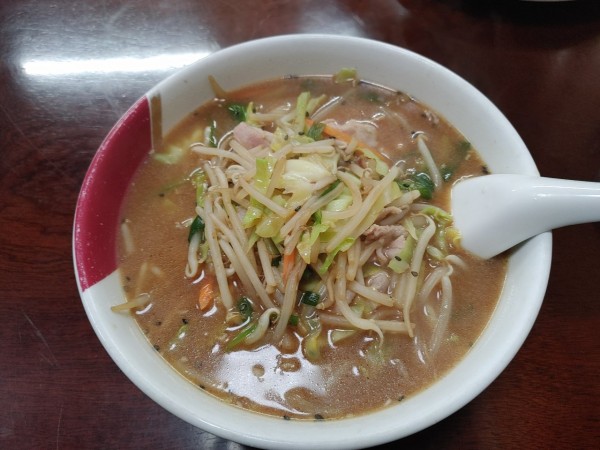 「味噌ラーメン　700円」@はるやの写真