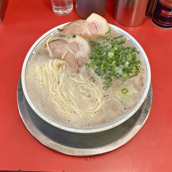 「ワンタンメン」@博多だるま 総本店の写真