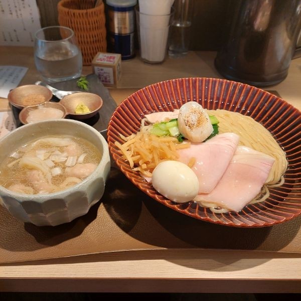 「特製帆立の昆布水つけ麺大盛 白＋ちゃーしゅーご飯」@Tokyo Style Noodle ほたて日和の写真