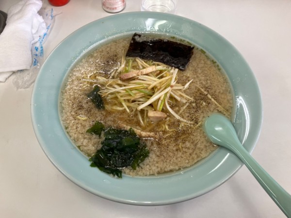 「ネギラーメン中盛り背脂マシ」@ラーメンショップ 寒川店の写真