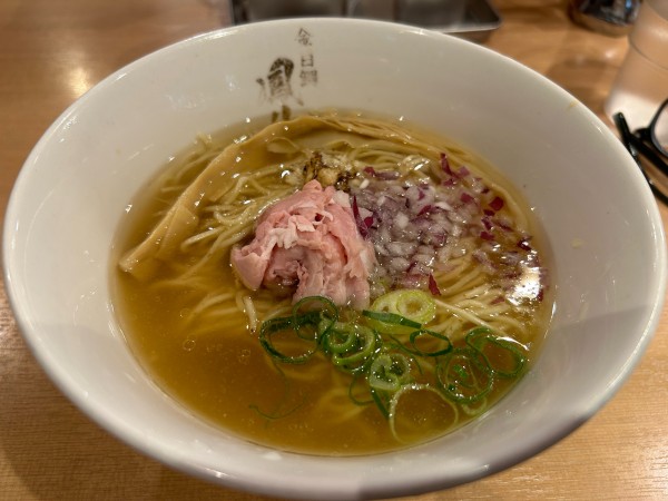「金目鯛らぁめん900円」@らぁ麺 鳳仙花の写真